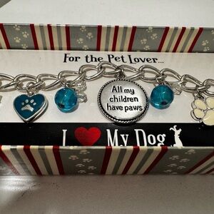 NEW!! Pet Lover Charm Bracelet